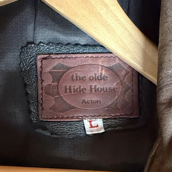 Men's Luxurious Brown Leather Jacket - Picture 7 of 10